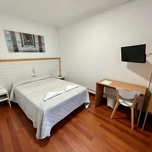 Montero Sestao Bilbao Guest house Trapagaran